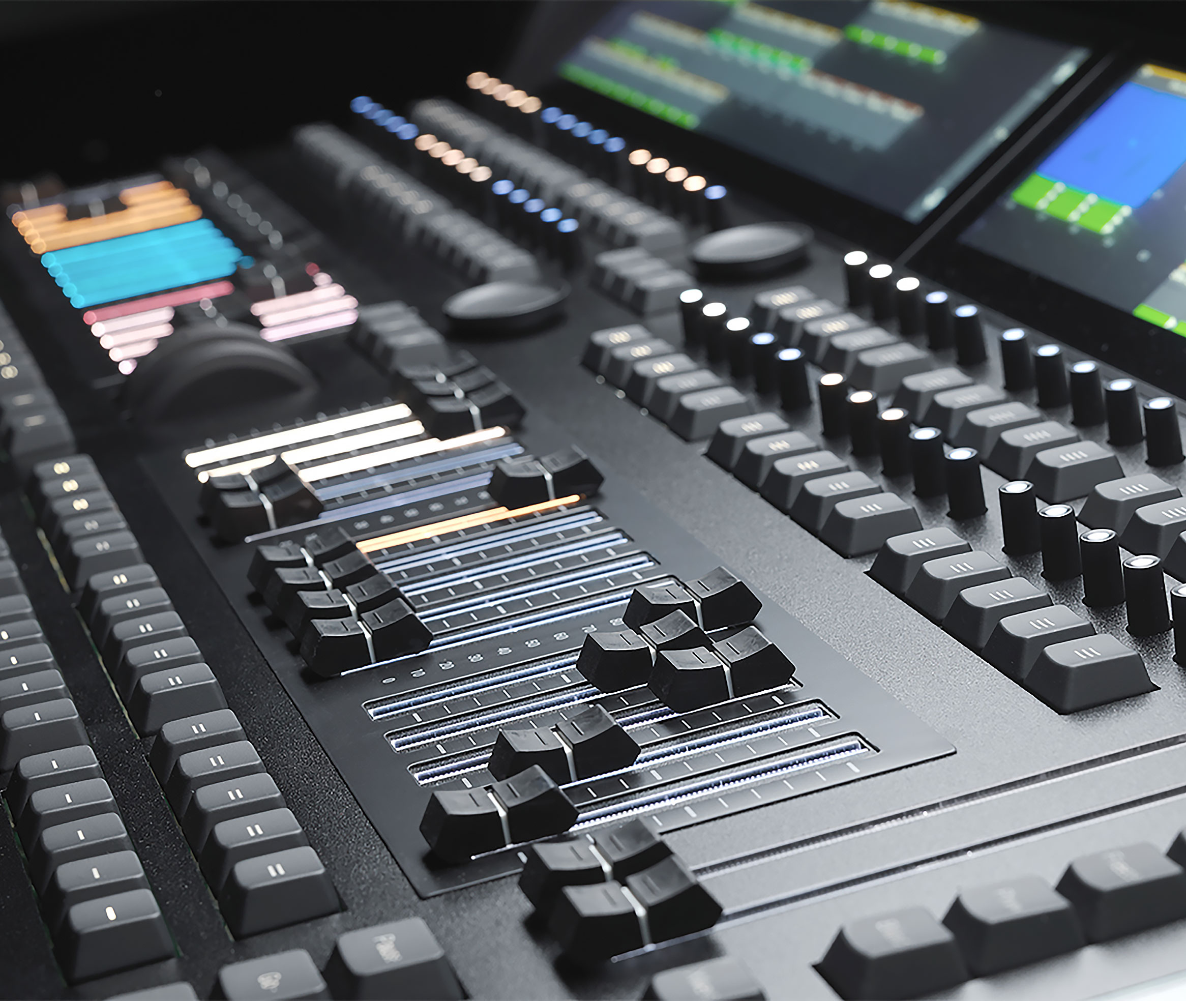 grandMA3 full-size - 20 480 control parameters